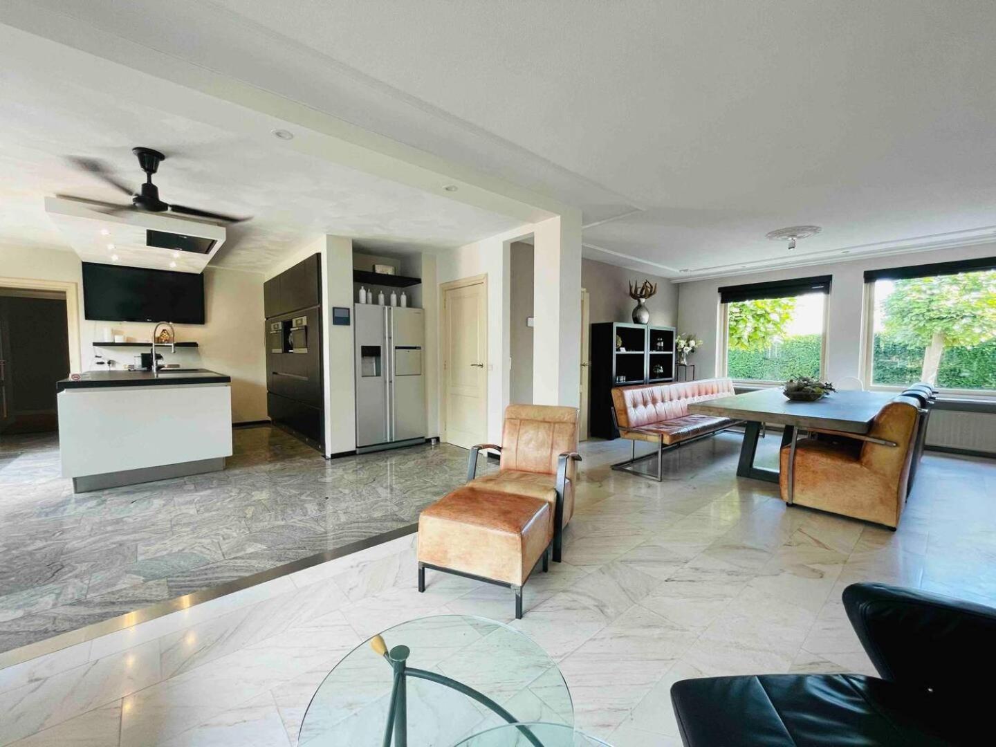Xxl House With Free Parking & 3 Bedrooms Tilburg Exterior foto