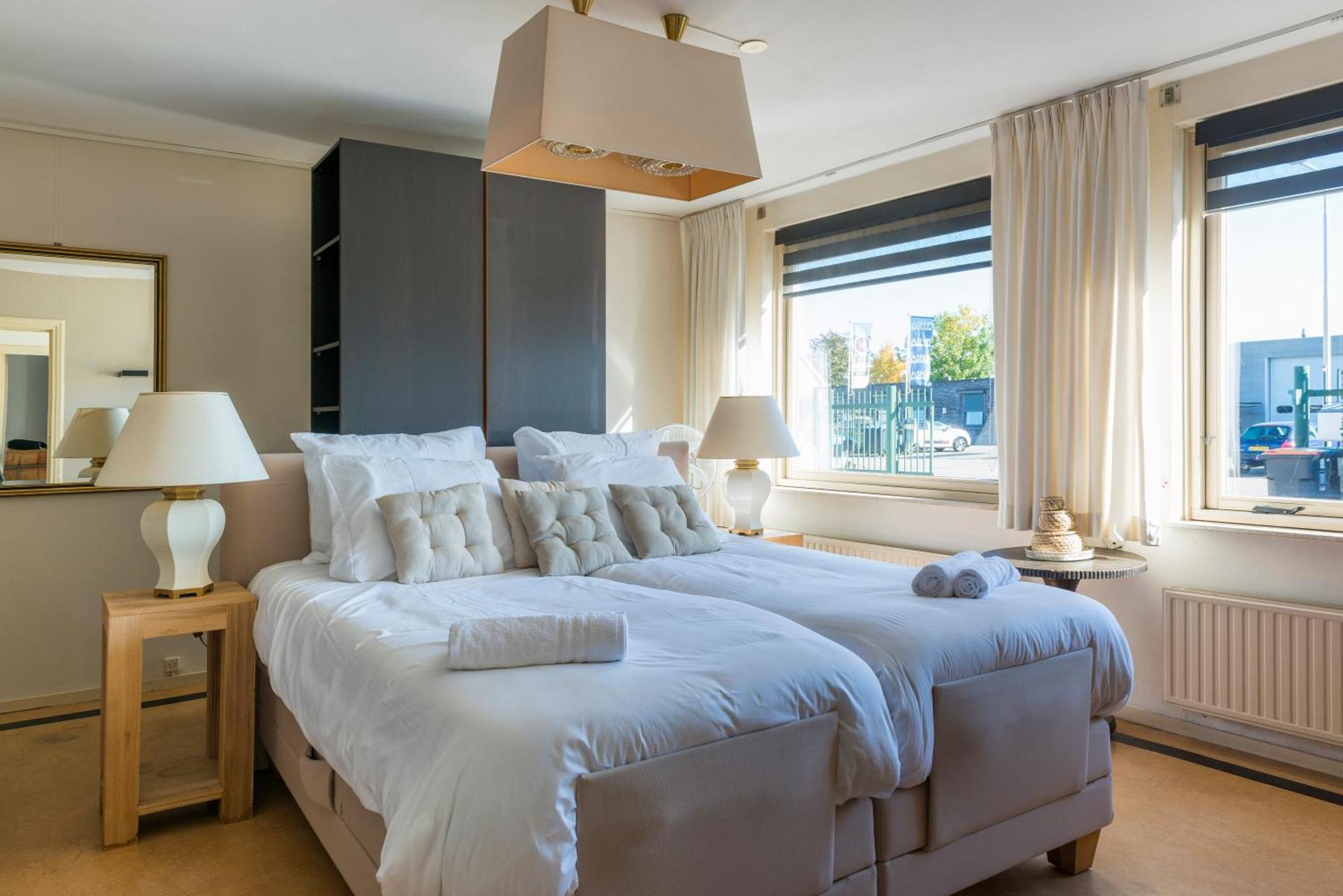 Xxl House With Free Parking & 3 Bedrooms Tilburg Exterior foto