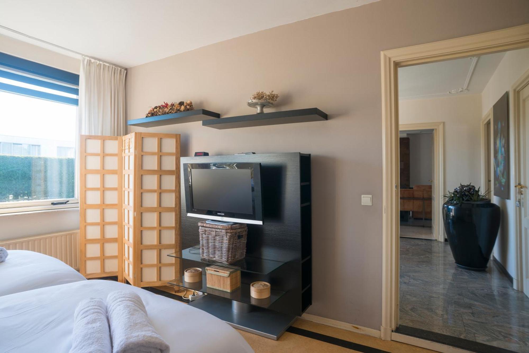 Xxl House With Free Parking & 3 Bedrooms Tilburg Exterior foto
